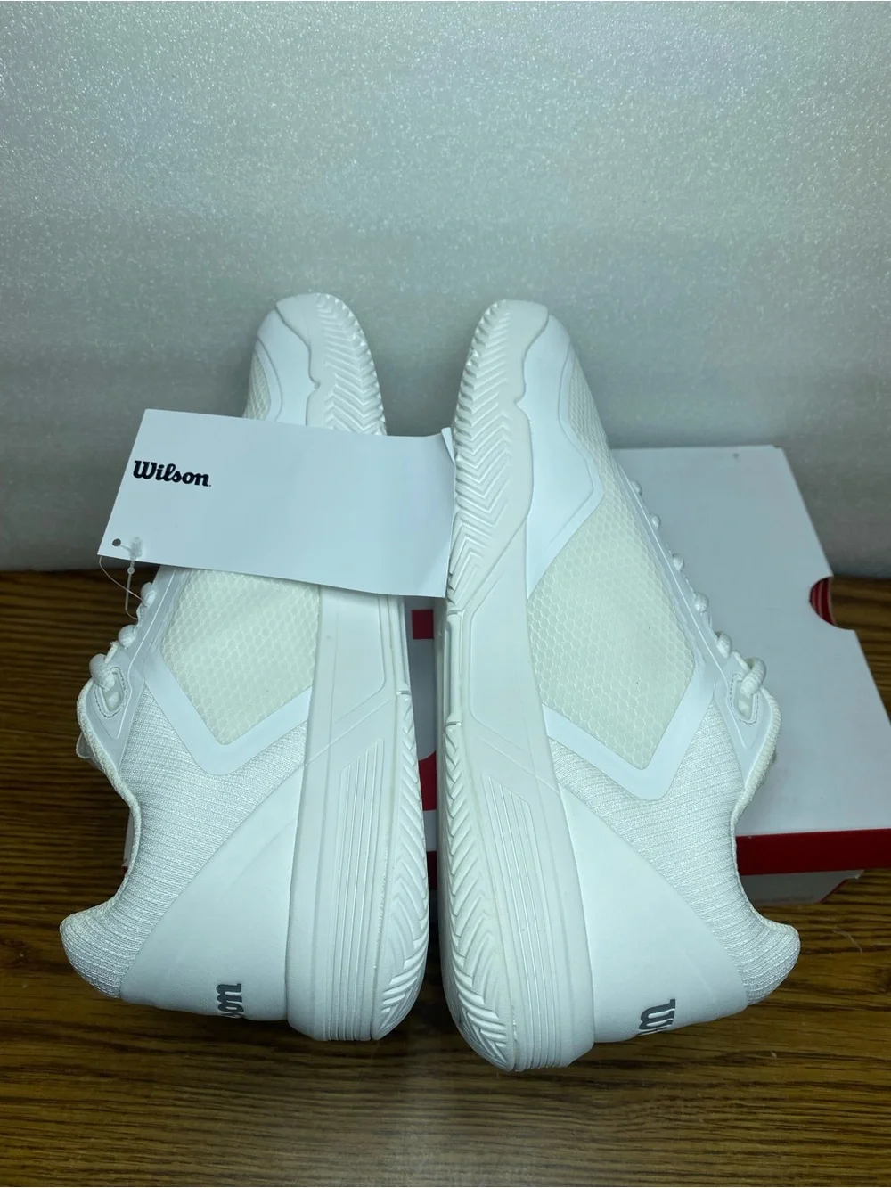 Wilson court glide